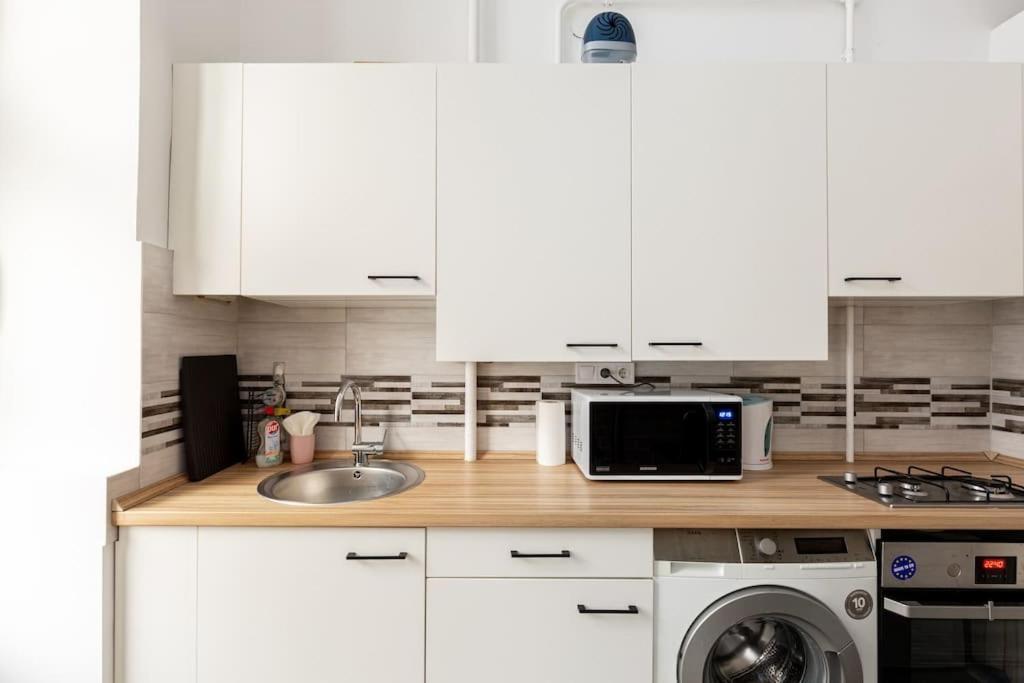 K5 Kis Apartment Budapest Eksteriør billede