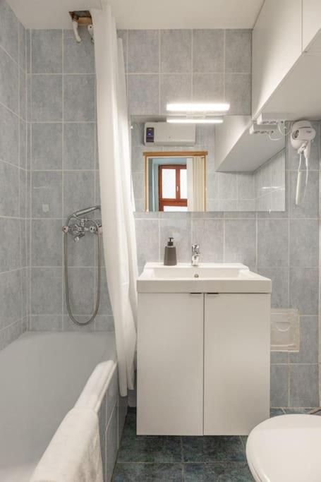 K5 Kis Apartment Budapest Eksteriør billede